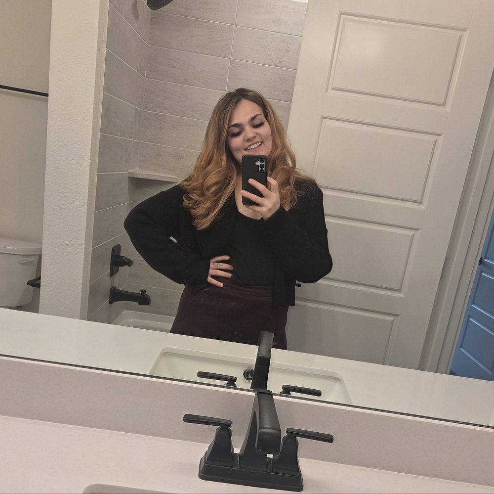 Meet your Posher, Katelyn